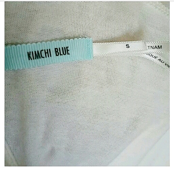 🌹 KIMCHI BLUE | Cream and Gold Blouse - Picture 8 of 8